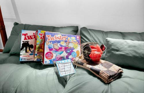 Zen Jungle House by Busch Gardens Sleeps 12 with Outdoor Games & Detached Play Space! - Foto 46