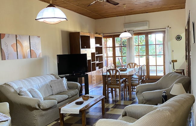 Nelly House - Photo 1