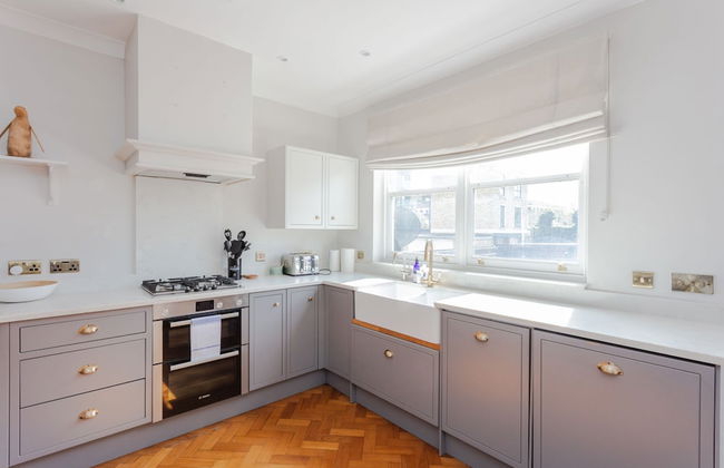 Newly Refurbished 4 Bedroom House in East London - Foto 23