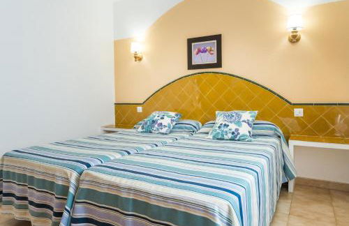 Apartamentos Sol Ponent - Foto 28