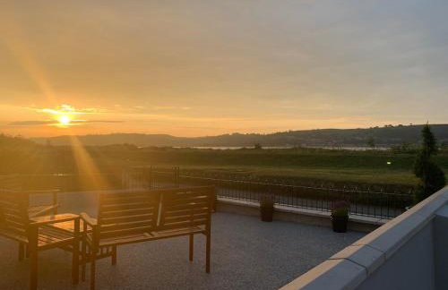 LLANSTEFFAN - SEABANK - a lovely holiday home on the beach front - Foto 7