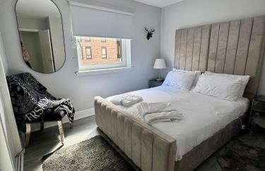 2 Bedroom Apartment at SECC Hydro FREE PARKING - Photo 3