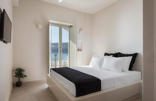 Yerma Suites Limeni - Photo 28