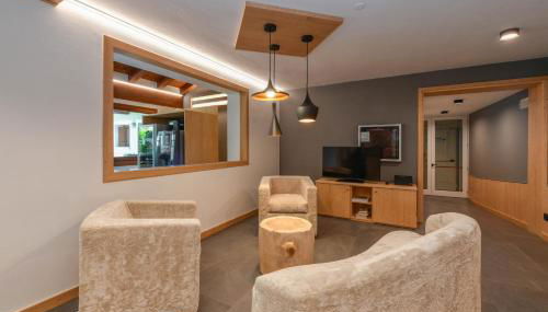 Residence Rta La Rosa delle Dolomiti - Foto 1, Lobby or reception