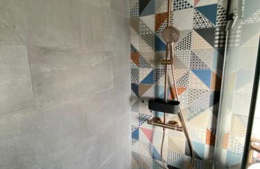 En face de la Basilique de Saint Nicolas-de-Port - Foto 12