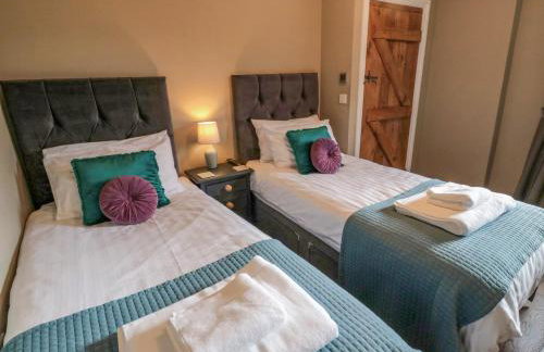 Cedar Cottage - Photo 22