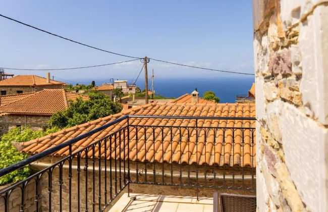 Platsa Seaview Retreat - A Stone-built Escape - Photo 15