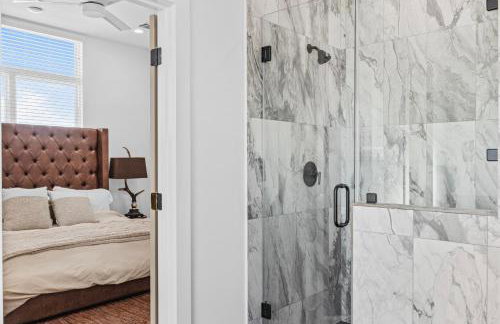 Spacious 3BR Home Near NRG Stadium, Medical Center and Downtown with Backyard, Gazebo and Fire Pit, Pet-Friendly - Foto 35