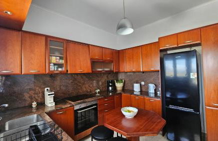 Grace and Harmony of Ancient Corinth - Foto 20