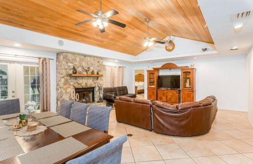 Beautiful Vacation Home Across From Lake Okeechobee - Foto 27