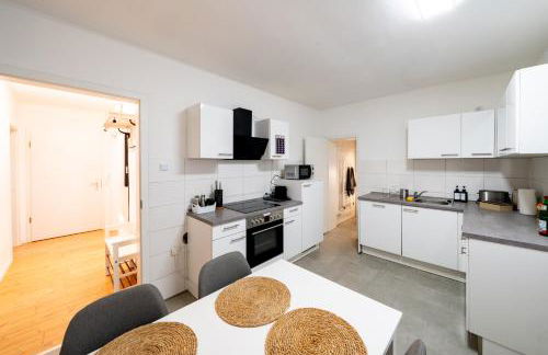 Modernisiertes Altbau 3-Zi Apartment - Foto 6