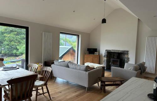 Torran Cottage, Lochside Home near Skye - Foto 2