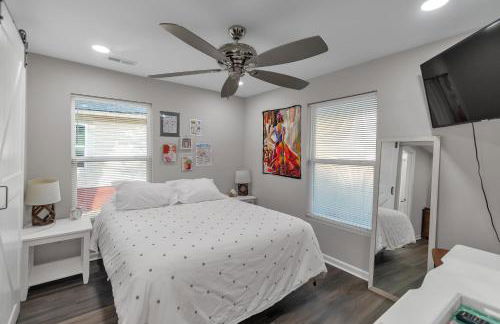 Charming Pet Friendly Concord Retreat home - Foto 8