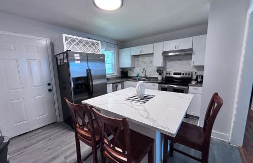 Charming 3 BDRM in Charlotte - 1 mile to Uptown - Foto 3