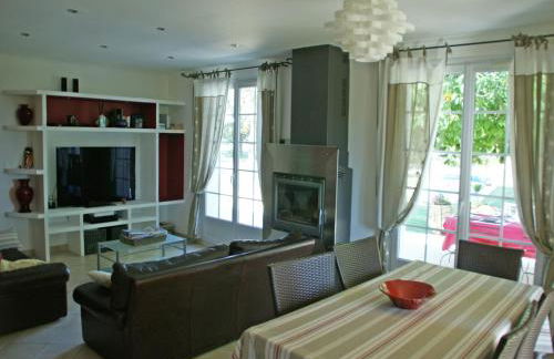 Villa in Reillanne with Private Pool - Foto 14