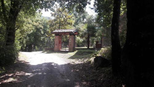 A fine 2 bedroom stone house in Emila - Foto 3