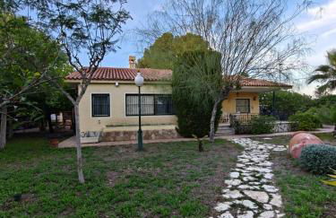Beautiful home with spacious land in San Vicente - Photo 35