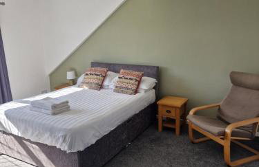 Warsett Crescent, 5 bedrooms near the coast. - Foto 13