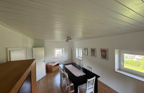 Altes Bauernhaus in der Natur - Foto 3