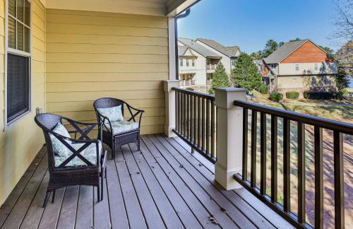 Private Patio, Decks Waterfront Eatonton Townhome - Foto 32