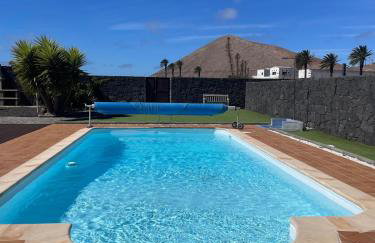 Villa Jaira - Photo 1