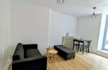 Sous la tour - Foto 20