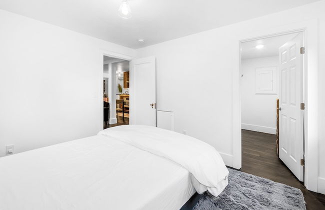 1BR Tranquil Haven in Beacon Hill - Photo 1