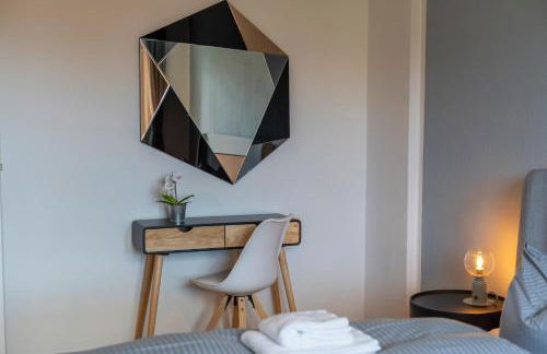 RR - Central Apartments 80qm - Balcony - Washer - Foto 3