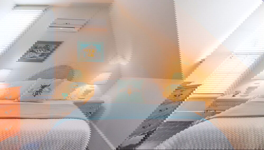 Oceanfront Oasis: Luxury Home With Sunset Views - Foto 1, Habitación