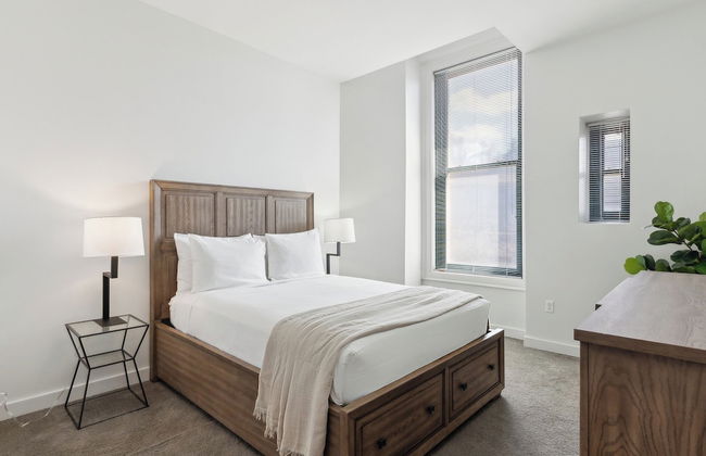 Placemakr Downtown Pittsburgh at The Pennsylvanian - Foto 11