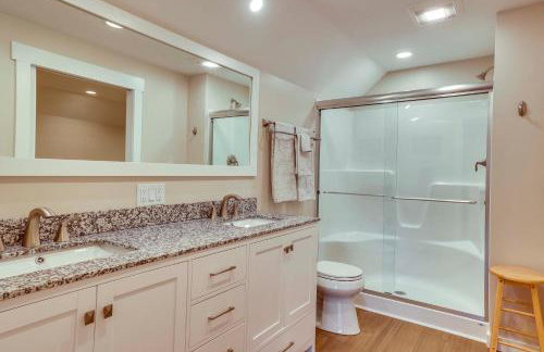 Cozy Solar-Powered Loft Walk to Lake Champlain! - Foto 16