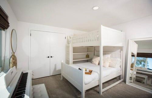 Amazing Views with Heated Pool and Jacuzzi Near Beach - Foto 15