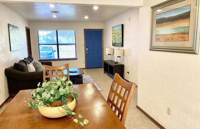 Garage Studio near OUSHC Hospital - Photo 21