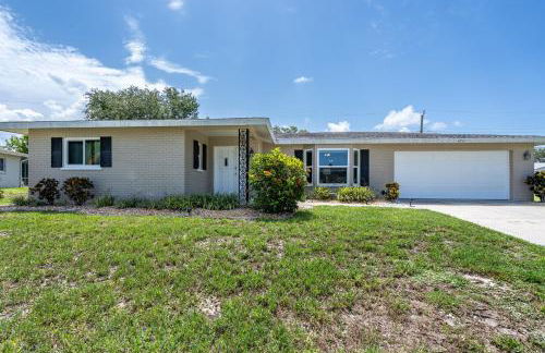 Sunny Cottage with lanai and garage, only 4 miles from Siesta Key - Foto 3