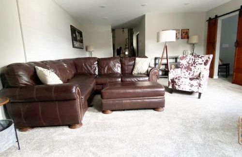 Dwntwn Custer Farmhouse On Main St With Hot Tub - Foto 40