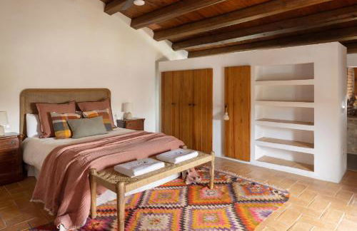 Masia elegant amb jardí i piscina - Photo 25