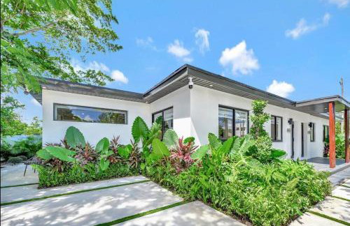 Modern Oasis Near Design District, Wynwood - Foto 1