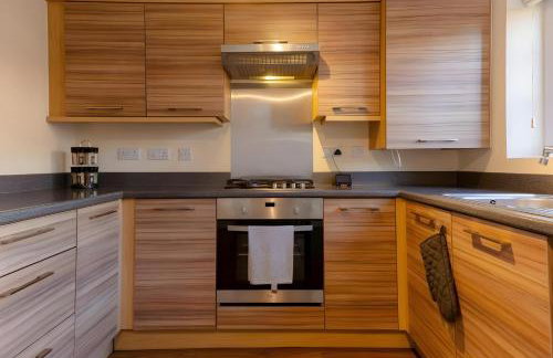 FREE parking, LARGE House for Contractors & Families, Sleeps 7, 25 mins to MANCHESTER & LIVERPOOL - Foto 64