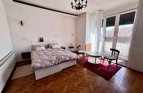 Lenny's Home - Photo 7