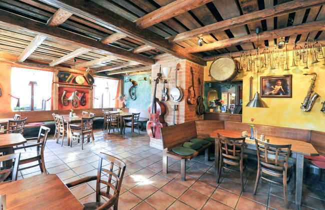 Ostružná - Foto 34