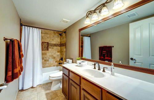 Pool and Hot Tub Home Near Peoria Sports Complex! - Foto 24