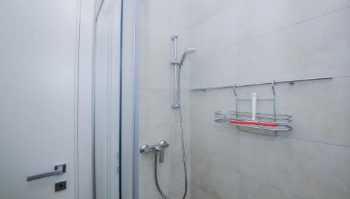 Domus Garda Relax - Photo 3, Shower