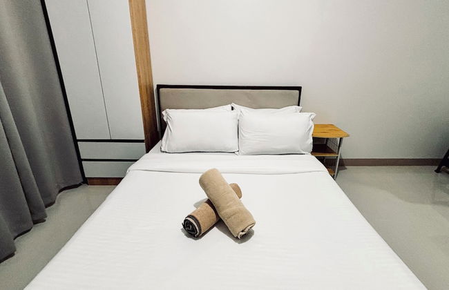 Simple & Serene Studio Stay - Photo 1