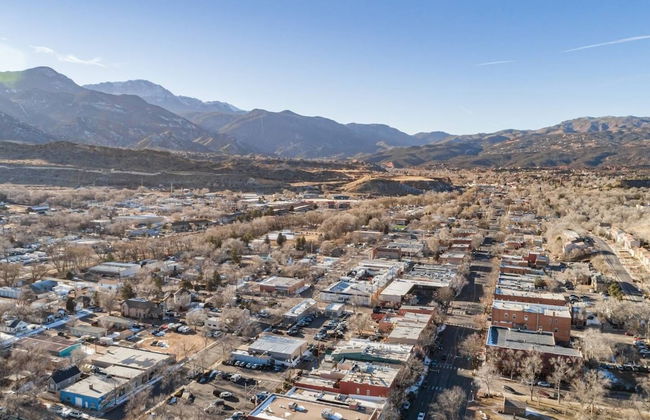 1893 Classic 4 Blocks From Great Dining & Shops - Photo 46