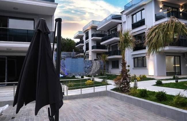 Flower City Suits - Photo 43