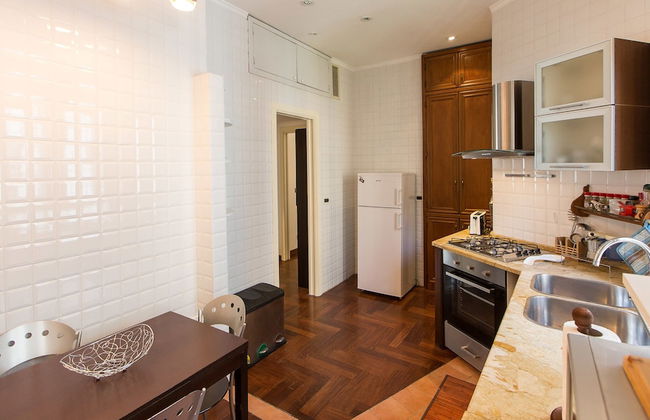 Rental In Rome Ponte Milvio Apartment - Photo 14