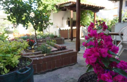 Park view apartment in Paralia Dionisiou - Foto 13