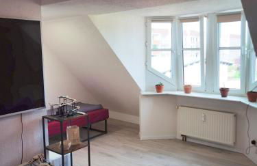 großes offenes Loft oder kleine gemütliche Wohnung mit Balkon - Foto 38