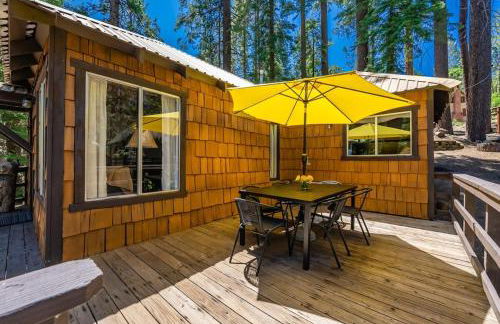 The Cedar House Prime Spot Kayaks & Cool AC - Photo 14