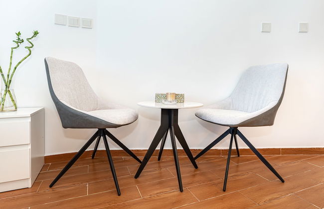 Luxury StayCation - Al Jawhara Tower Studio Apt in the Heart of Dubai - Photo 6